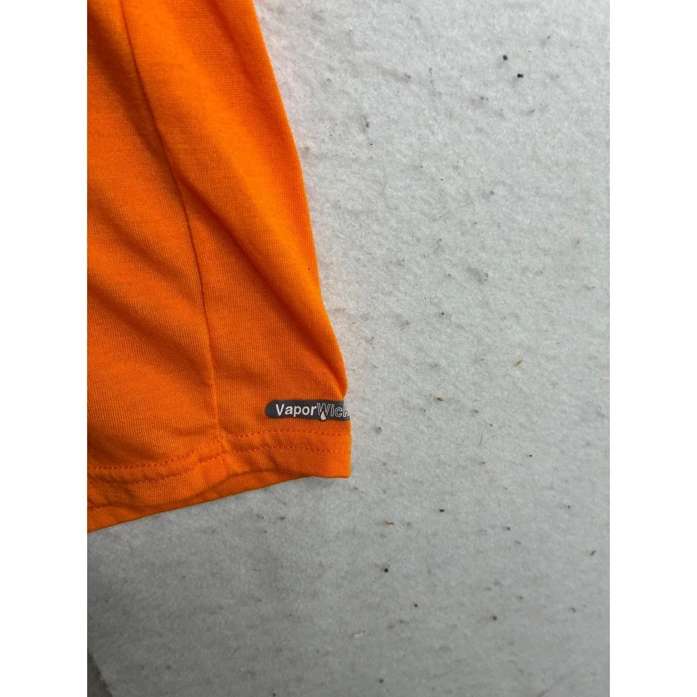 The North Face Mens VaporWick Performance T-Shirt Orange Short Sleeve L TC2D